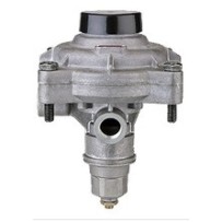 Valve de remorque pour Mercedes Benz Série L