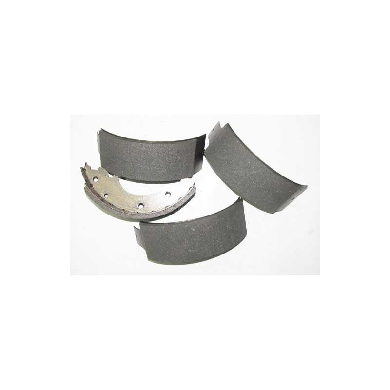 Jeu de machoire de frein pour Iveco 35S17