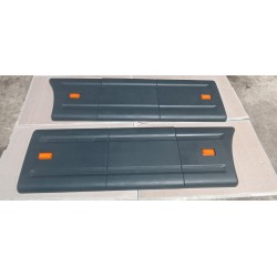 Kit jupes complet avec support pour les deux cotés pour Scania