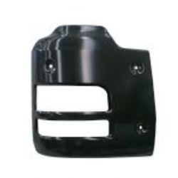 Coin de pare-choc coté D...