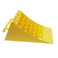 CALE DE ROUE PLASTIQUE JAUNE E53