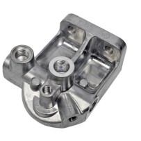 Tête Support de filtre à carburant pour Volvo 8148587