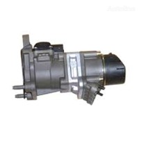Valve de frein à pied, en échange standard, pour Renault Trucks 5010422013