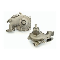 Pompe à eau pour Iveco 4752137