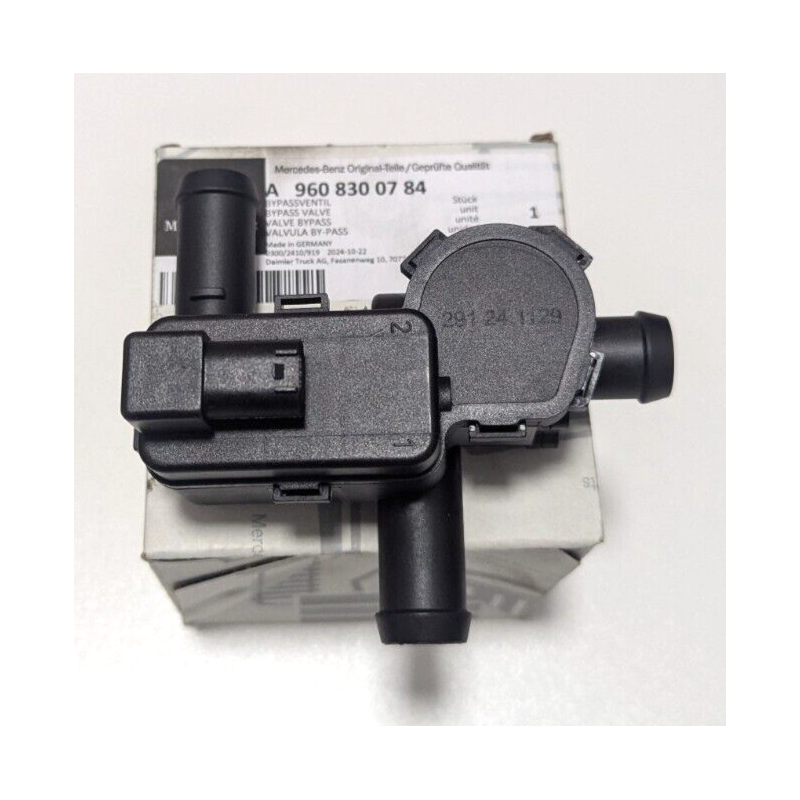 Vanne d'eau de chauffage d'habitacle pour Mercedes-Benz  9608300784