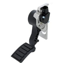 la pedale d'accelerateur de votre volvo est sur 44tonnes.com