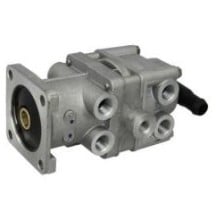 le robinet de frein à pied de votre Daf - Renault est sur 44tonnes.com