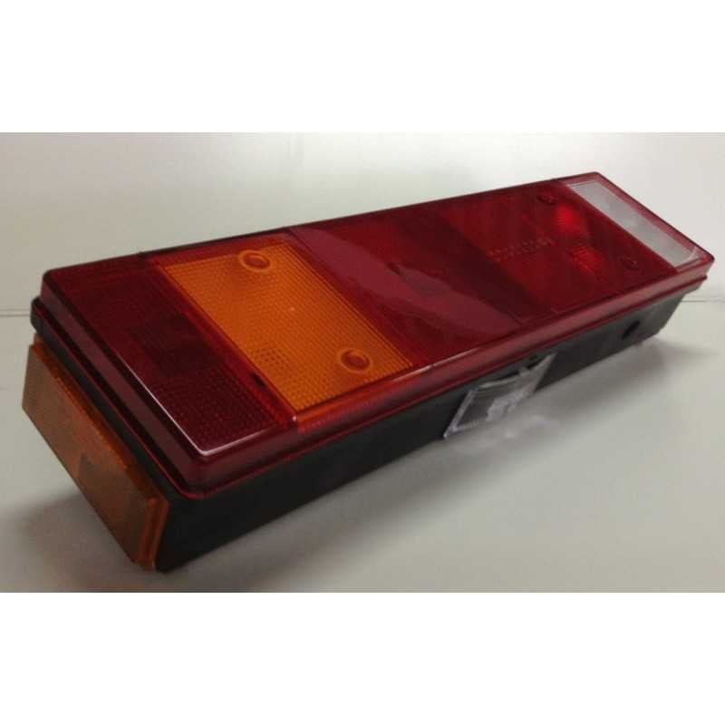Feu arrière 7 fonctions avec catadioptre, éclaireur de plaque et feu de position latéral, gauche