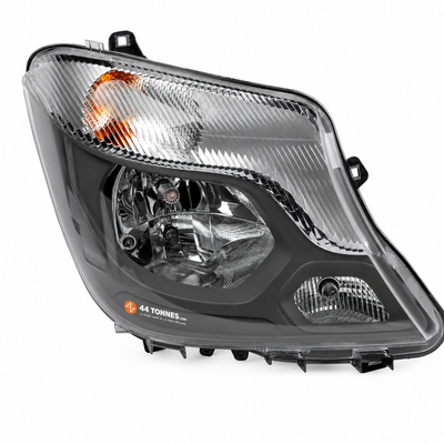 Phare principal droite pour MERCEDES-BENZ - 9068202461 A9068202461 — réf. 44T-JUQZL5, pièce détachée poids lourd
