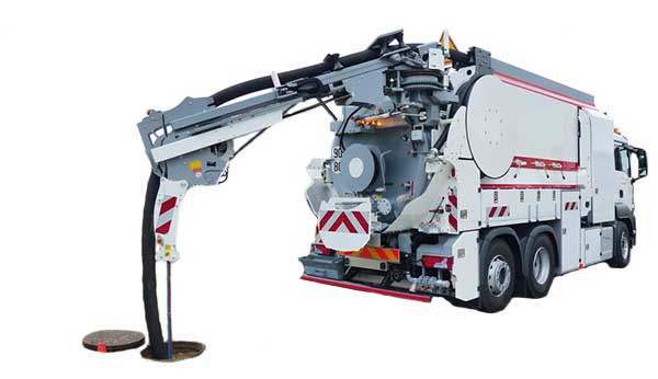 camion hydrocureur